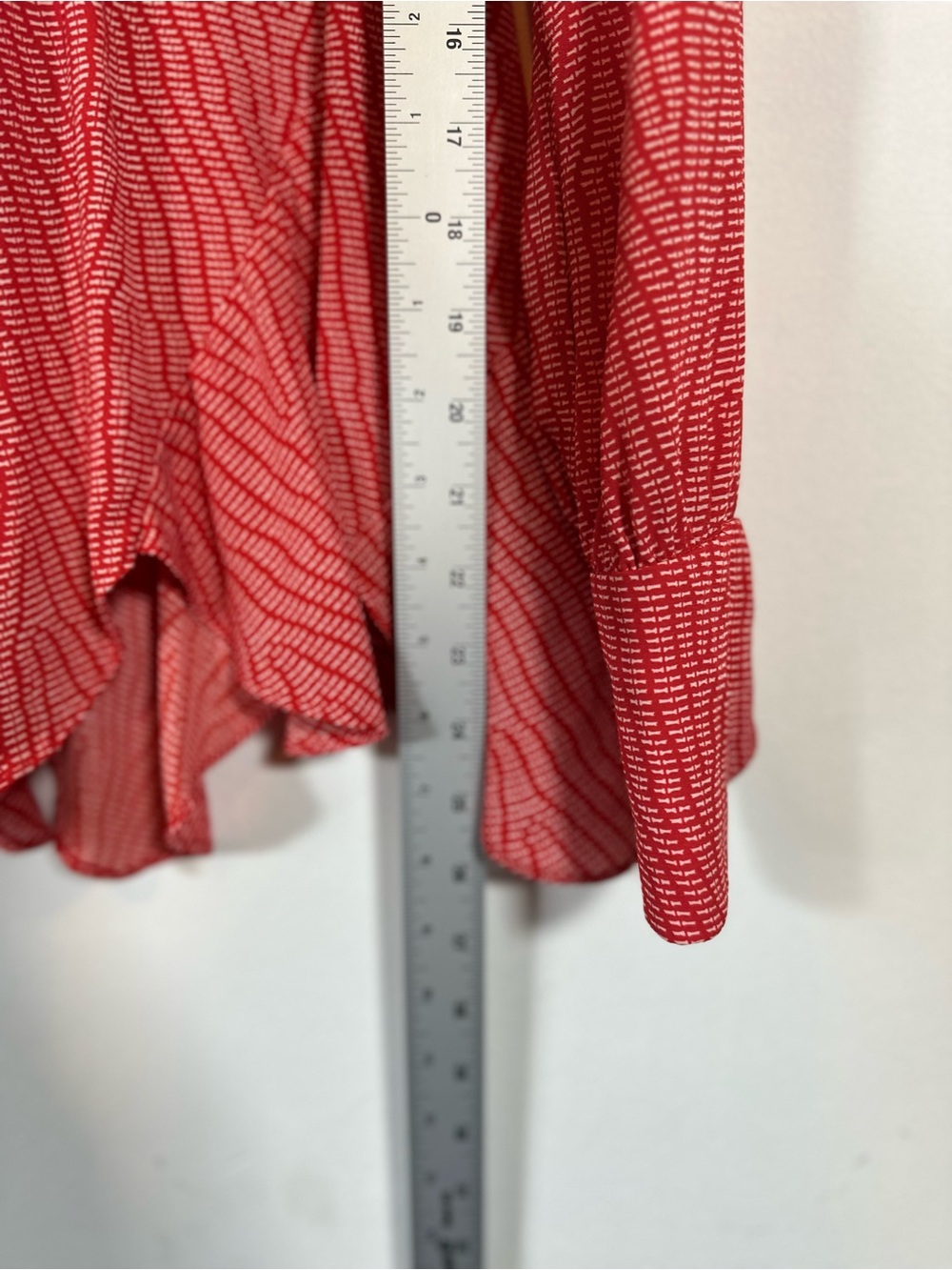 Derek Lam Luxury Top Long Sleeve Ruffle Bow Size 6 Office Career Artsy Bold Chic - Picture 8 of 9